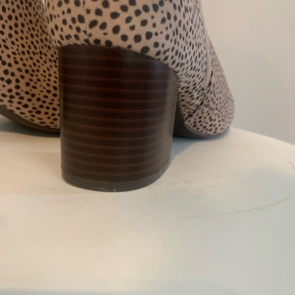 LOFT Leopard Print Beige-Black Ankle Booties sized 8 zipper animal tan‎ brown - Picture 5 of 12